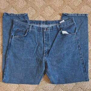 Wrangler Relaxed Fit Blue Jeans